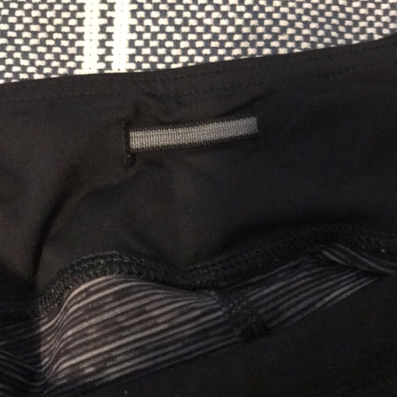 Lululemon tulip hem pants - Picture 8 of 8